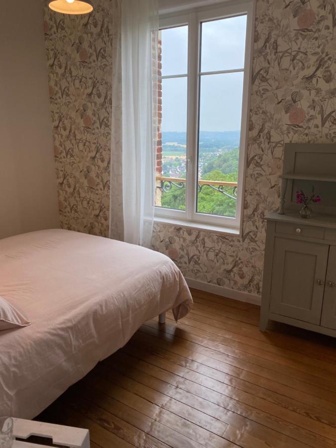 Le Haut 33 : Maison Bourgeoise De Caractere A Laon Extérieur photo