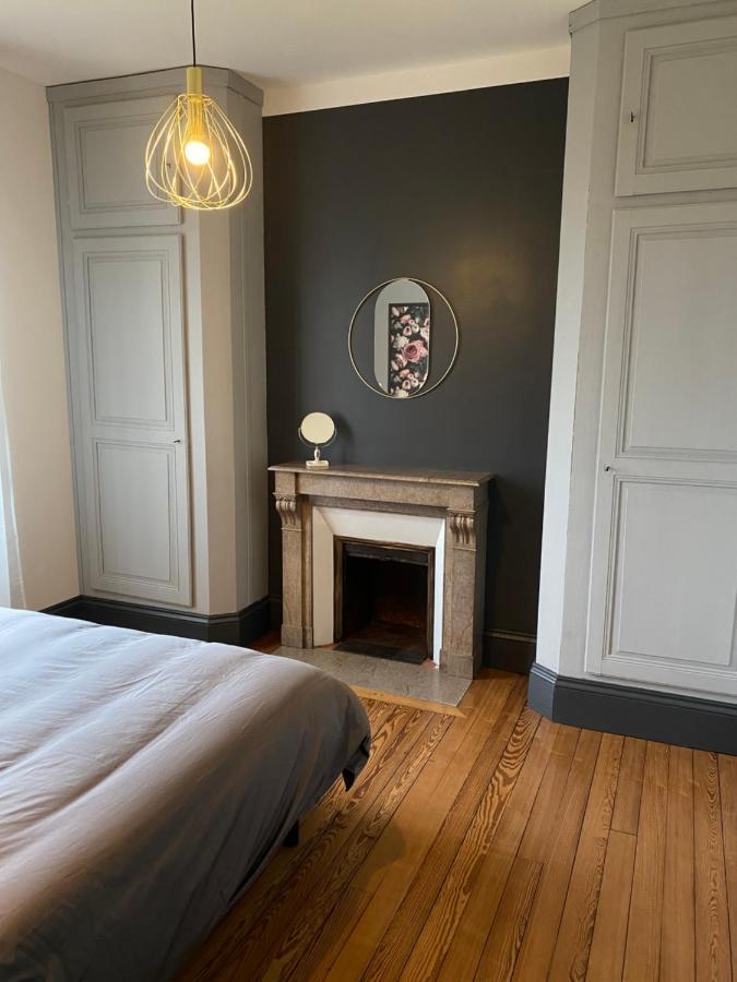 Le Haut 33 : Maison Bourgeoise De Caractere A Laon Extérieur photo